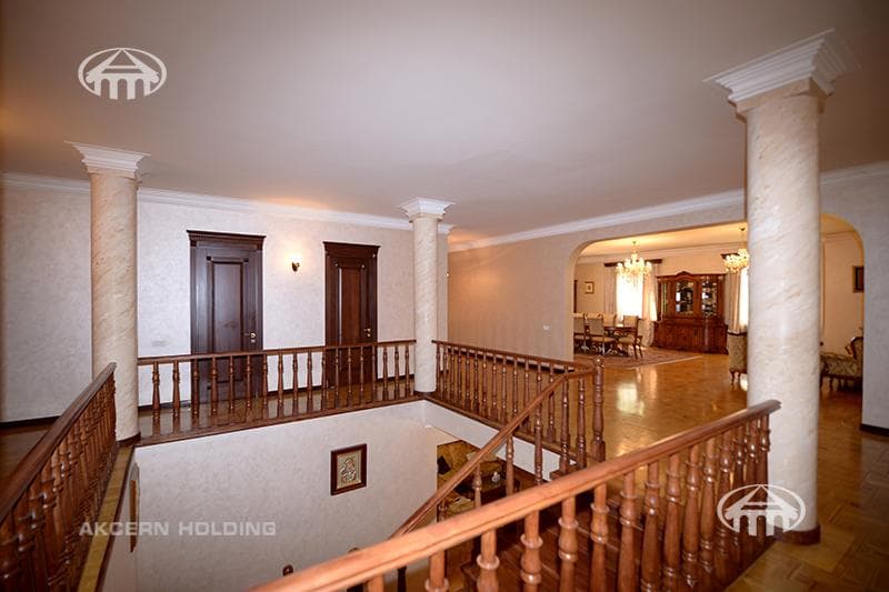 Особняк · 6 комн. · 512 м² · Канакер-Зейтун