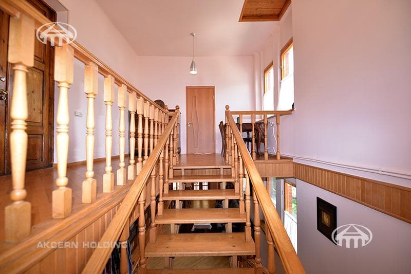 Առանձնատուն · 6 սեն. · 232 մ² · Նորք-Մարաշ