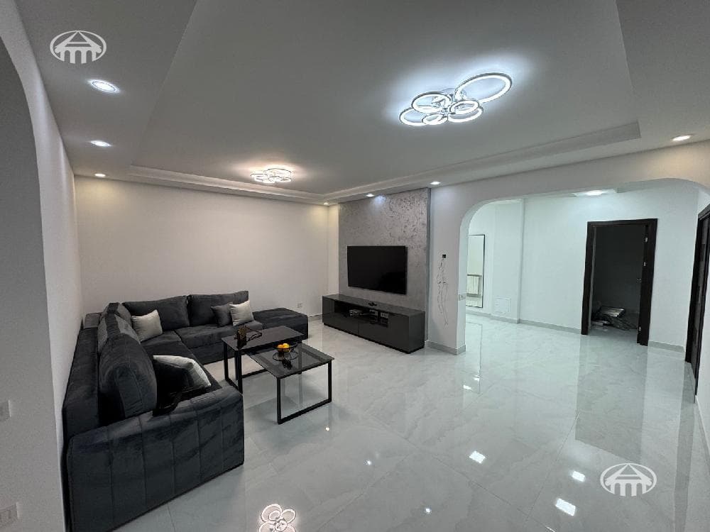 Квартира · 4 комн. · 161 м² · Арабкир
