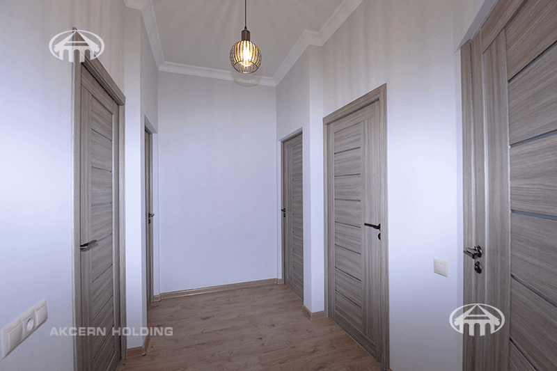 Mansion · 5 rooms · 280 m² · v. Arinj