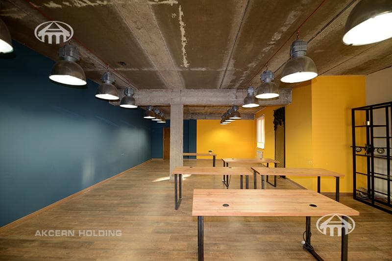 Office · 660 m² · Kentron