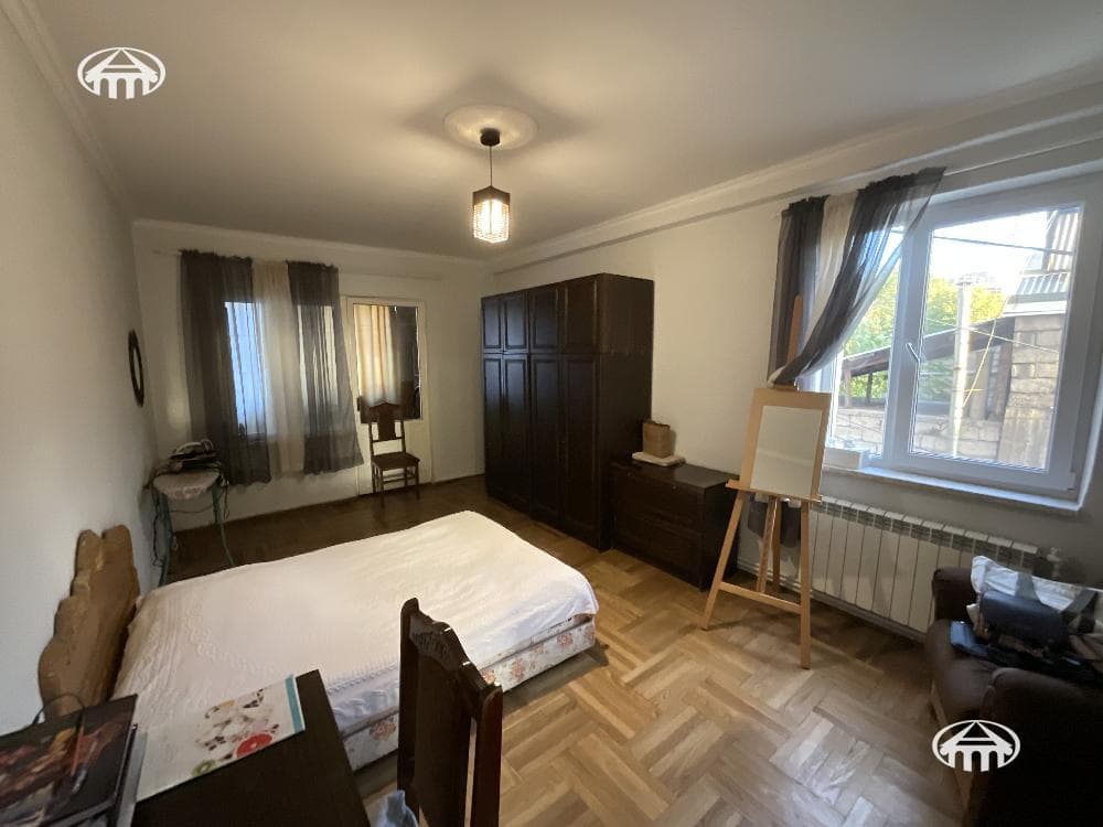 Apartment · 3 rooms · 97 m² · Kentron