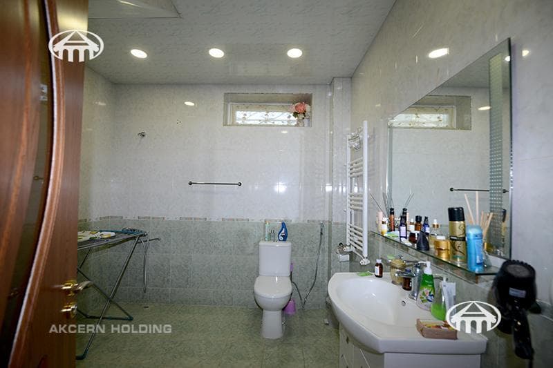 Особняк · 5 комн. · 240 м² · Давташен