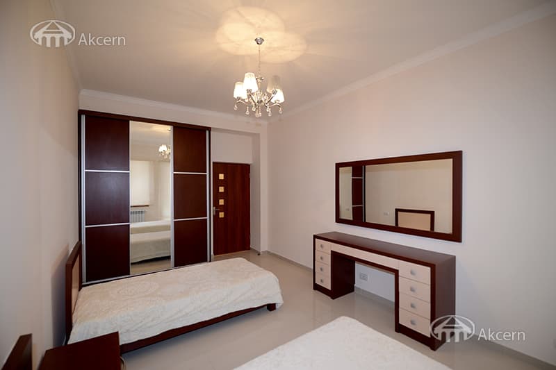 Квартира · 3 комн. · 120 м² · Кентрон
