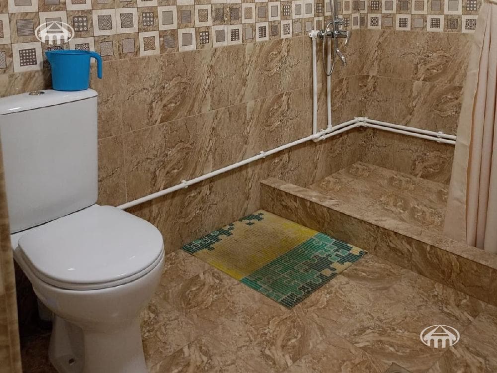 Առանձնատուն · 7 սեն. · 261 մ² · Բյուրական