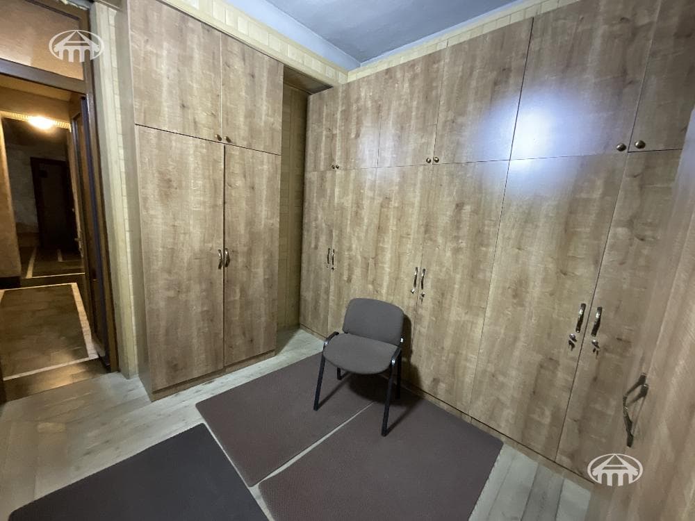 Mansion · 7 rooms · 700 m² · Arabkir