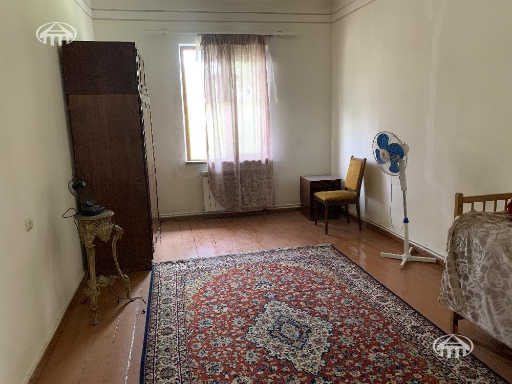 Дом · 9 комн. · 450 м² · Малатия-Себастия