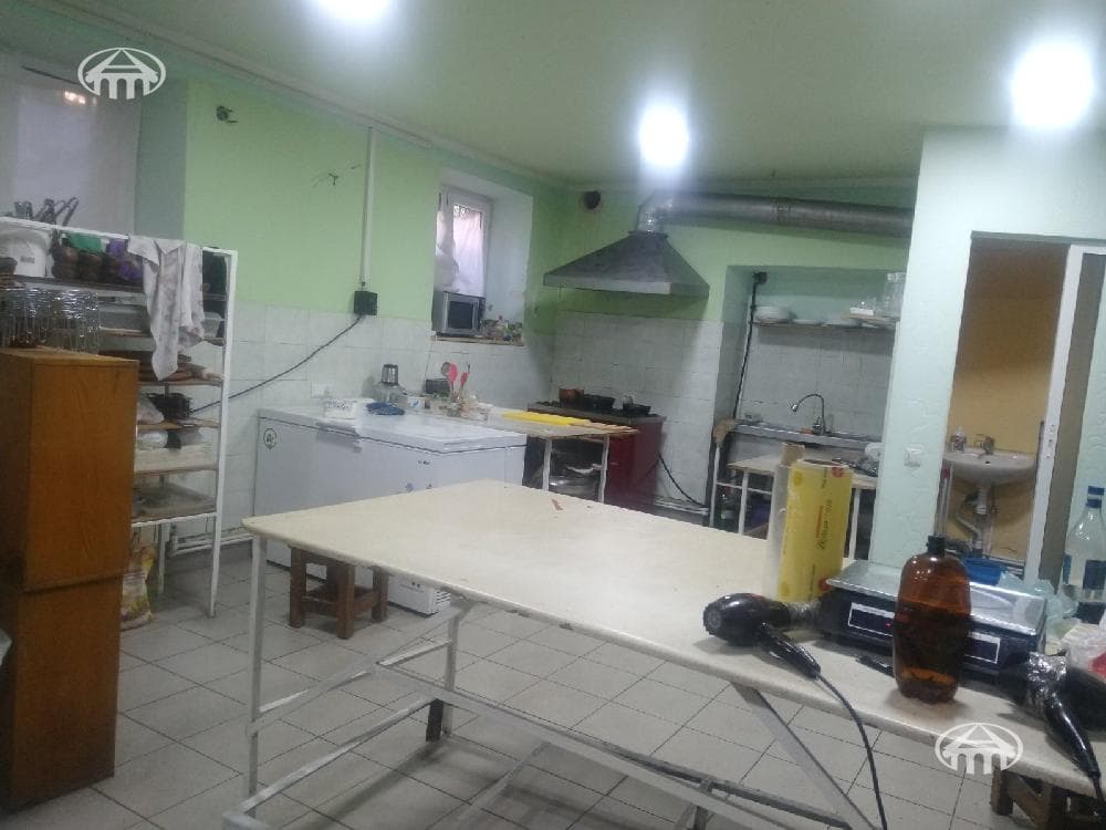 Restaurant · 172 m² · Shengavit