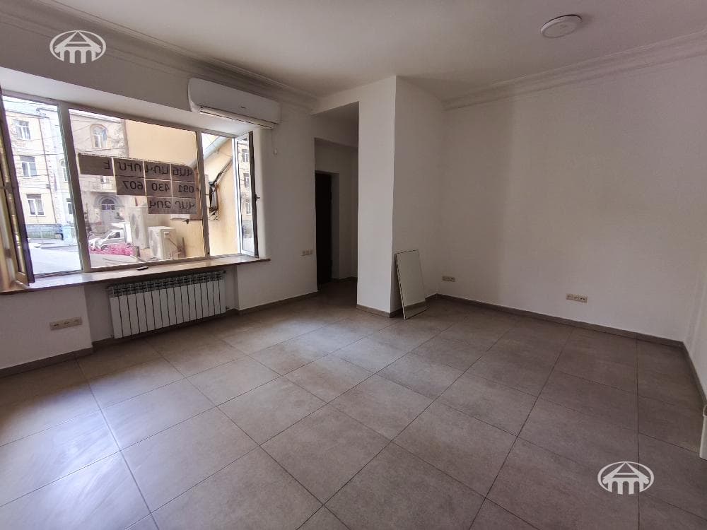 Магазин · 145 м² · Кентрон