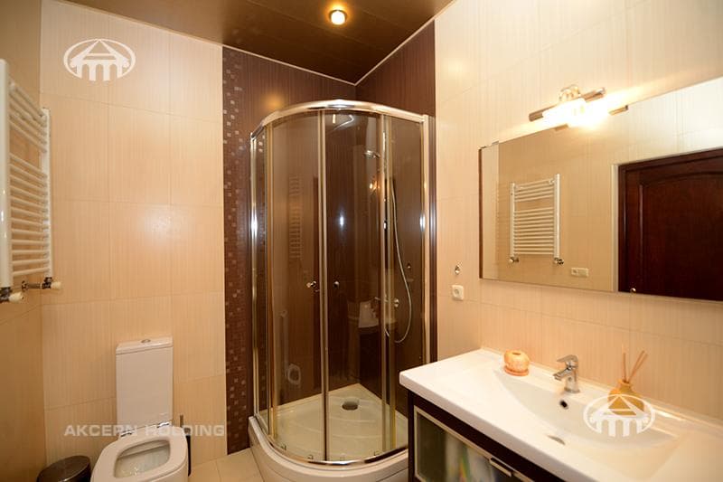 Особняк · 9 комн. · 650 м² · Аджапняк
