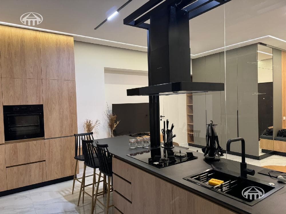 Apartment · 3 rooms · 64 m² · Kentron