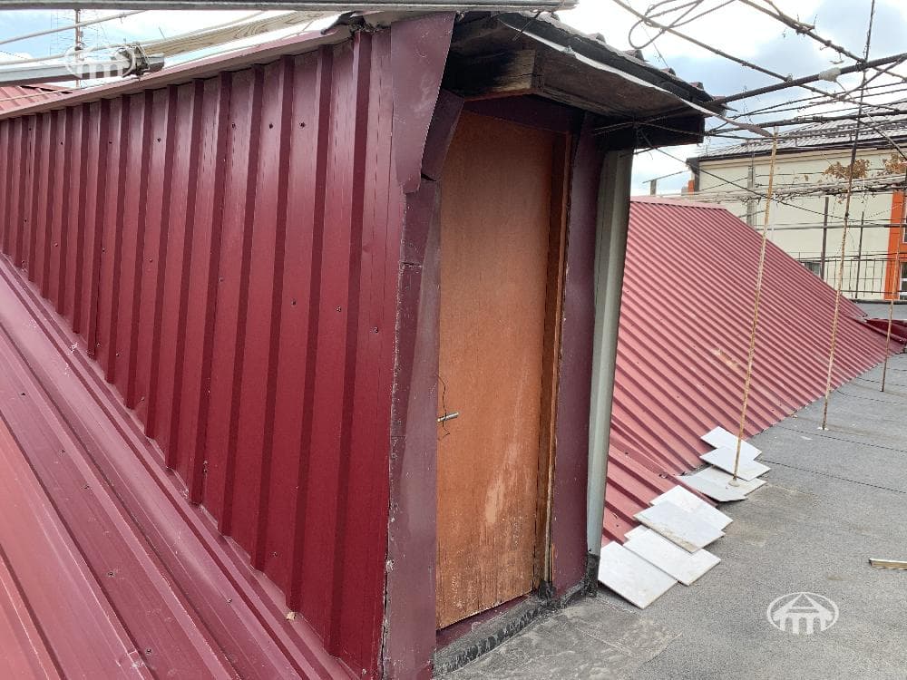 House · 4 rooms · 256 m² · Ajapnyak