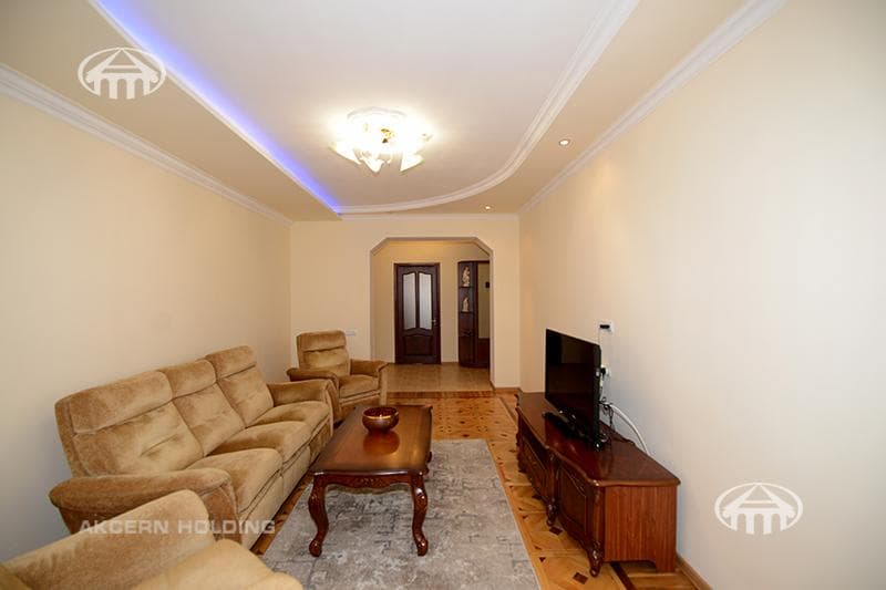 Apartment · 3 rooms · 100 m² · Kentron