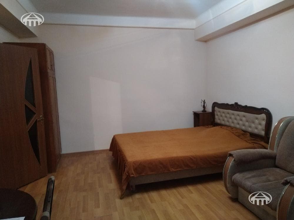 Квартира · 1 комн. · 37 м² · Кентрон