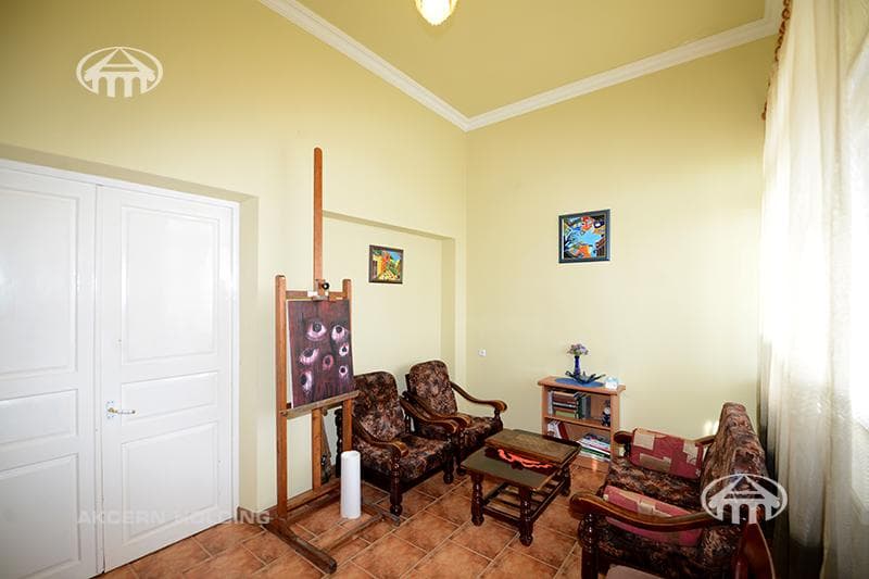 Особняк · 5 комн. · 310 м² · Арташаван