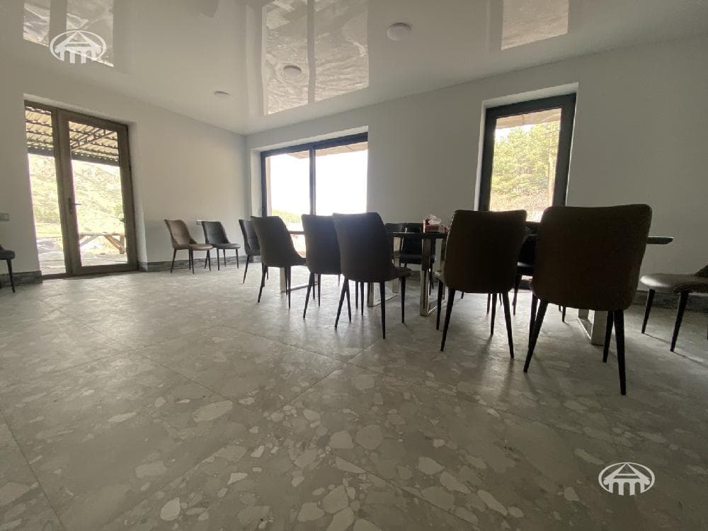 Hotel · 5 rooms · 465 m² · Tsaghkadzor