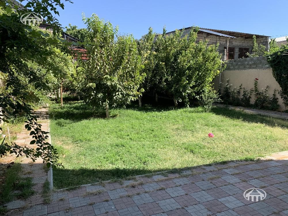 Mansion · 4 rooms · 328 m² · Malatia-Sebastia