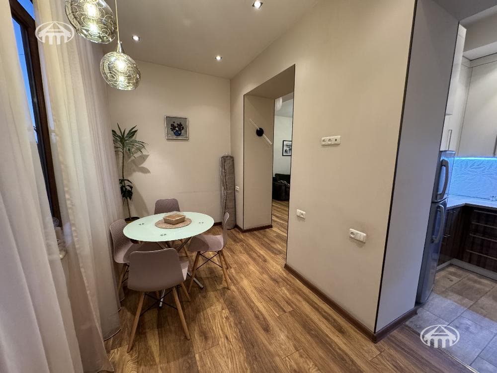 Квартира · 2 комн. · 76 м² · Кентрон — фото 3 из 10