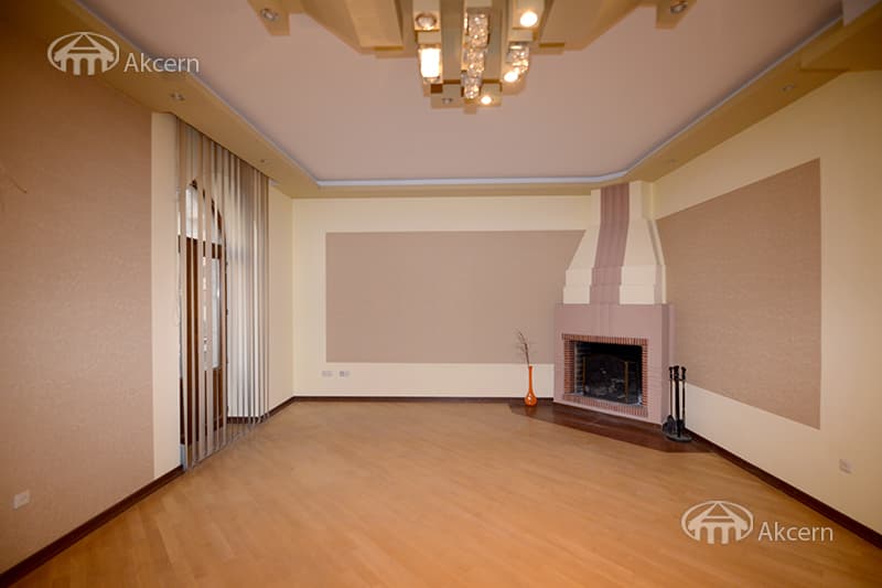 Квартира · 6 комн. · 254 м² · Кентрон