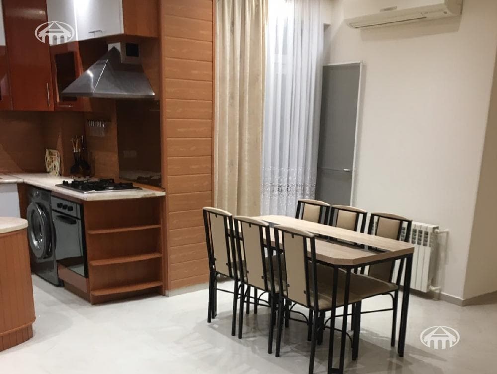 Квартира · 3 комн. · 73 м² · Арабкир