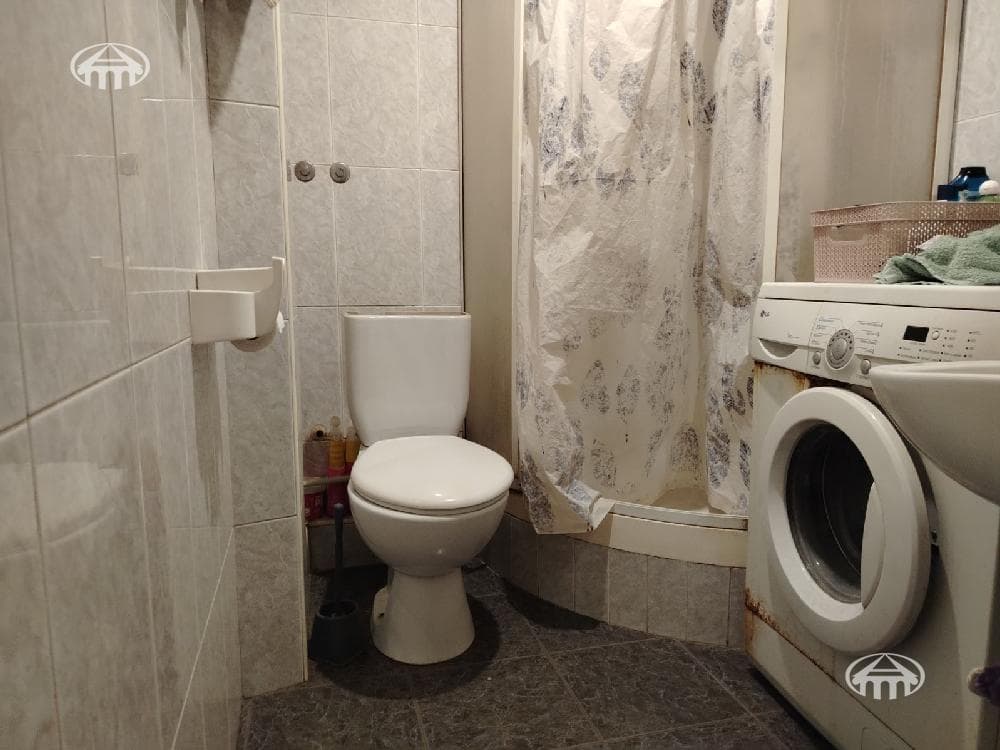 Квартира · 2 комн. · 74 м² · Кентрон