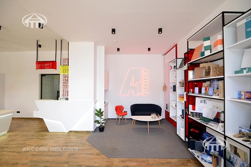 Retail · 150 m² · Kentron