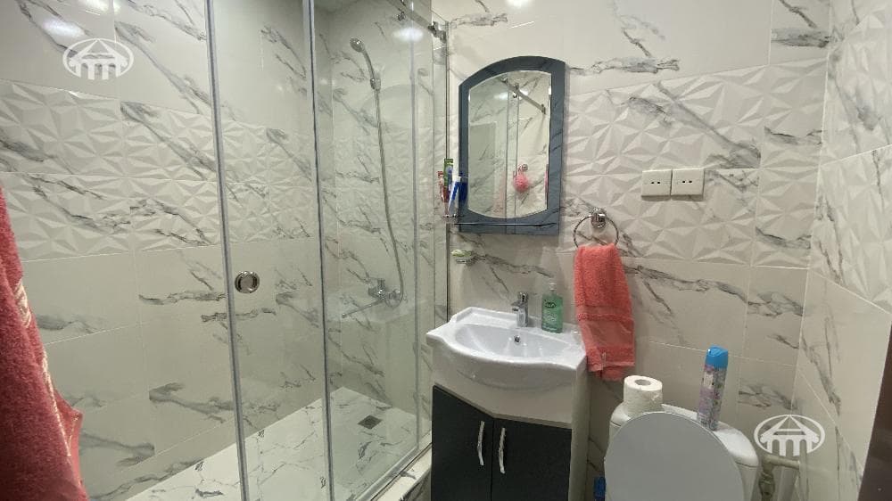 Квартира · 2 комн. · 48 м² · Кентрон