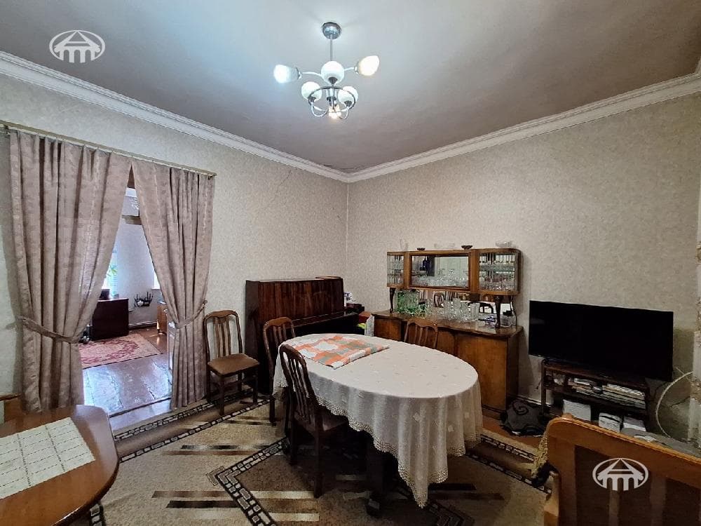 House · 4 rooms · 104 m² · Shengavit