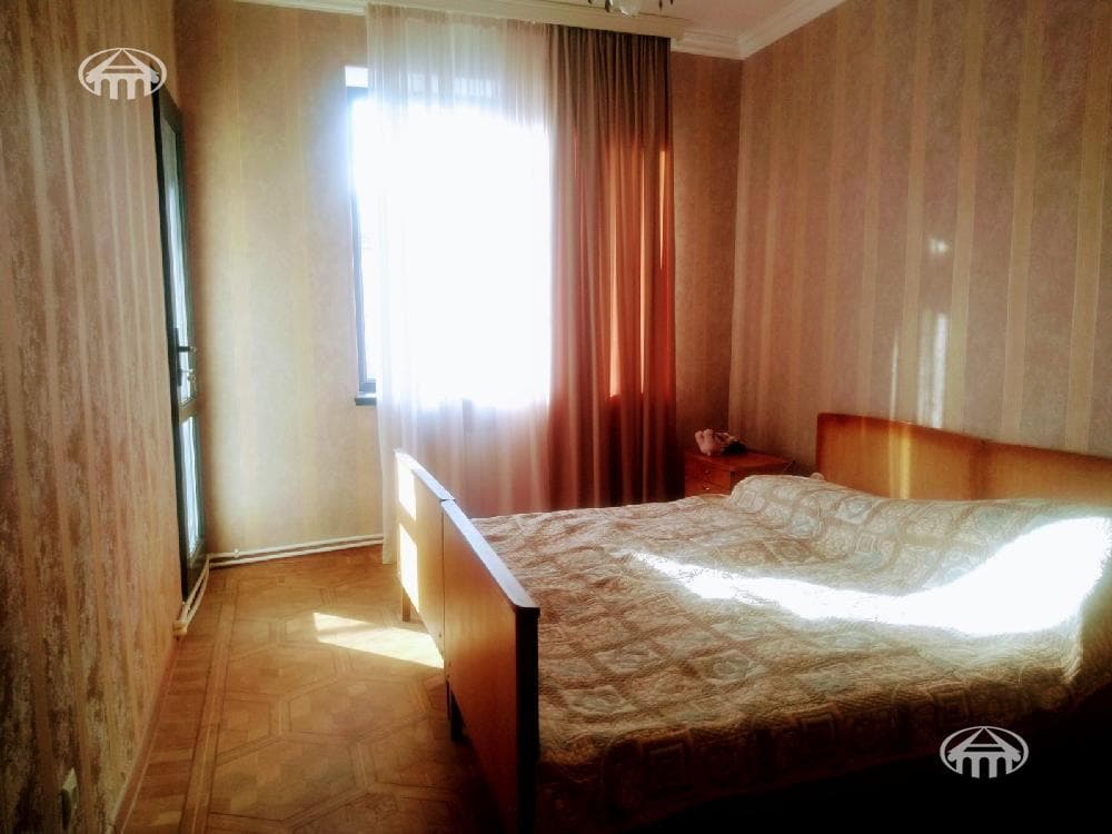 Квартира · 3 комн. · 85 м² · Кентрон