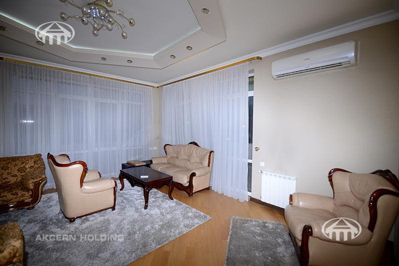 Квартира · 3 комн. · 120 м² · Арабкир