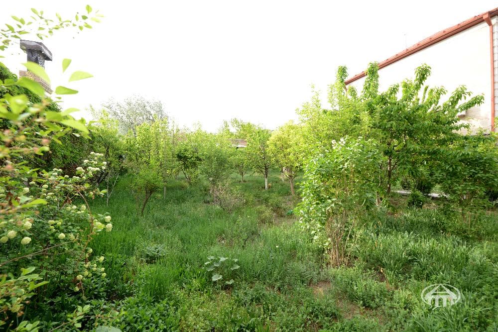 Особняк · 5 комн. · 242 м² · Давташен