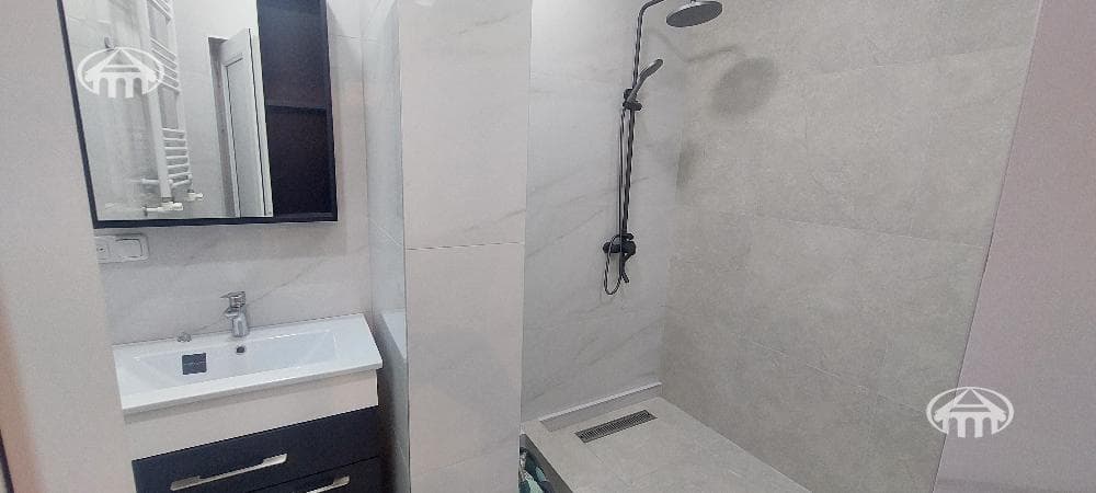 Квартира · 4 комн. · 91 м² · Малатия-Себастия