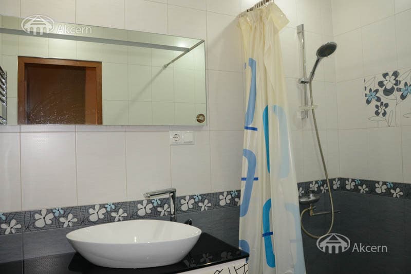 Բնակարան · 2 սեն. · 81 մ² · Արաբկիր