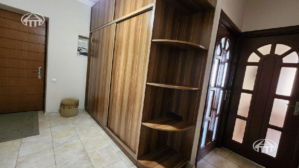 Apartment · 3 rooms · 76 m² · Arabkir