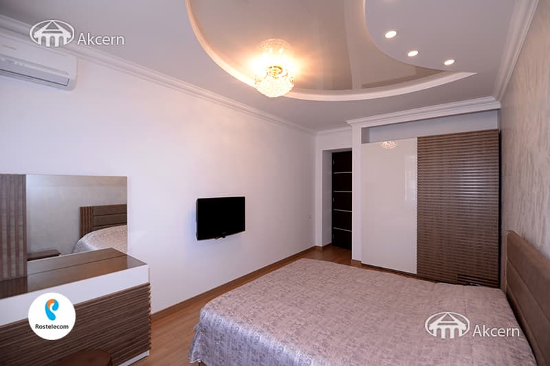 Квартира · 3 комн. · 93 м² · Кентрон