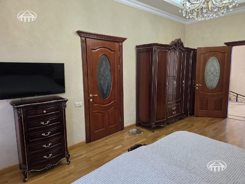 Office · 594 m² · Ajapnyak