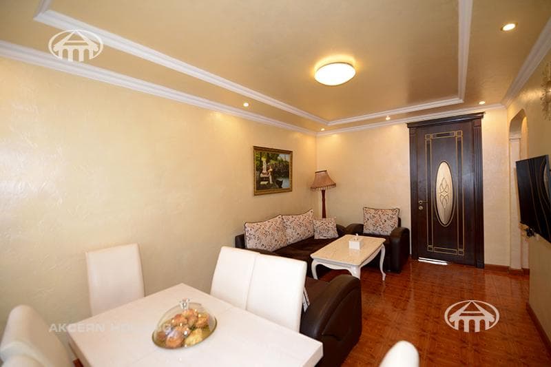 Apartment · 5 rooms · 193 m² · Arabkir