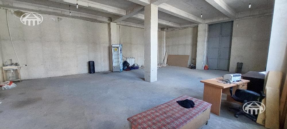 Office · 950 m² · Ajapnyak