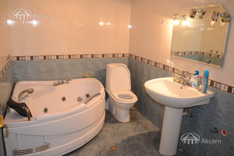 Apartment · 5 rooms · 197 m² · Shengavit