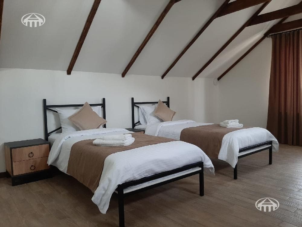 Mansion · 5 rooms · 200 m² · Dilijan