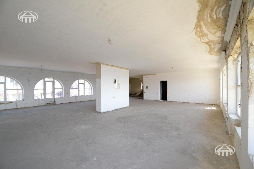 Mansion · 9 rooms · 934 m² · Nork-Marash