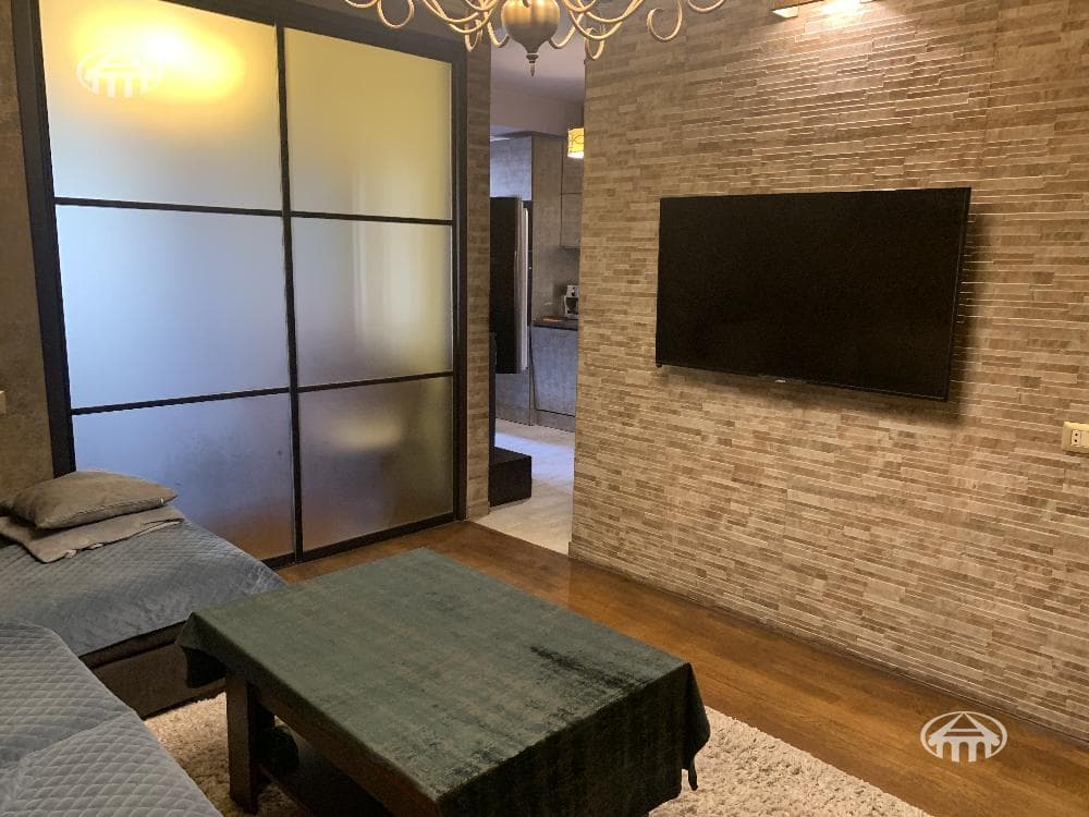 Apartment · 55 m² · Kentron