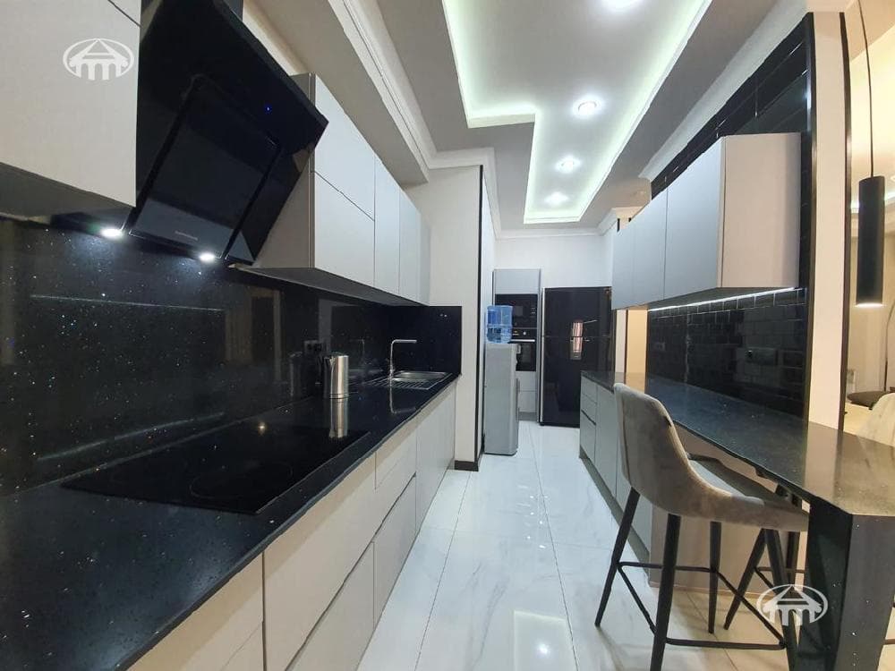 Квартира · 3 комн. · 120 м² · Кентрон — фото 4 из 13