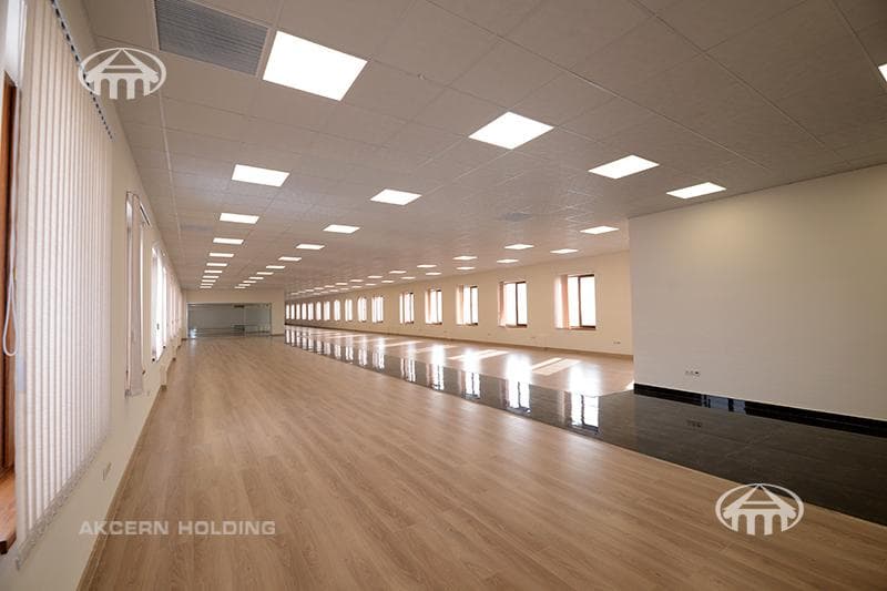 Офис · 681 м² · Канакер-Зейтун