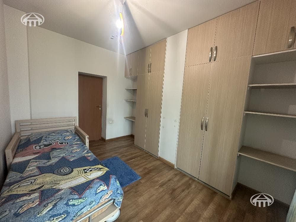 Առանձնատուն · 3 սեն. · 120 մ² · Կենտրոն