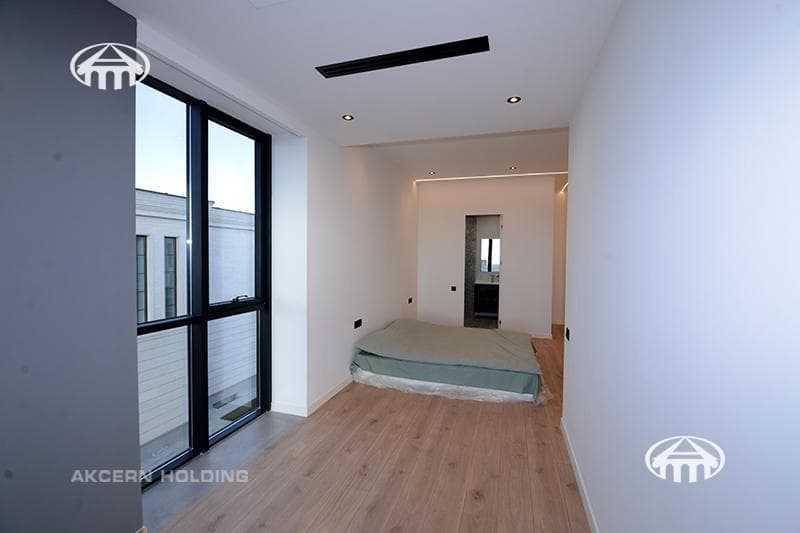 Mansion · 5 rooms · 535 m² · Vahagni