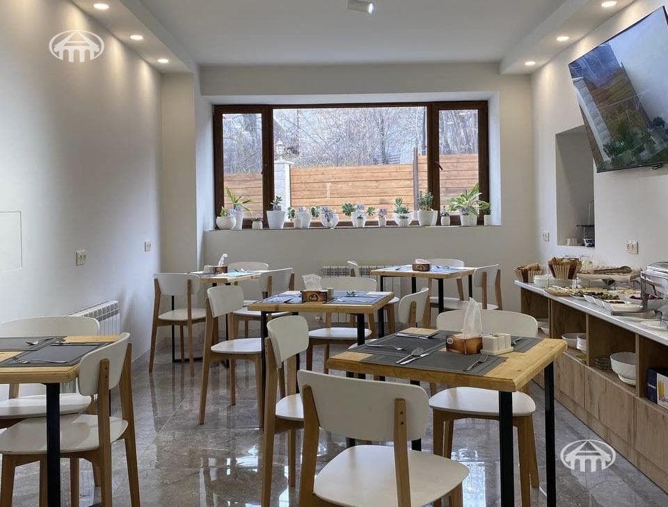 Hotel · 9 rooms · 234 m² · Dilijan