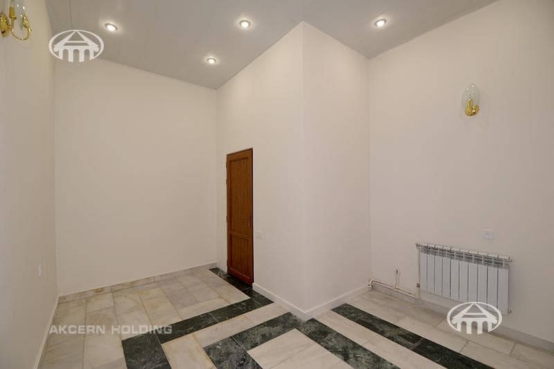Առանձնատուն · 9 սեն. · 584 մ² · Արաբկիր