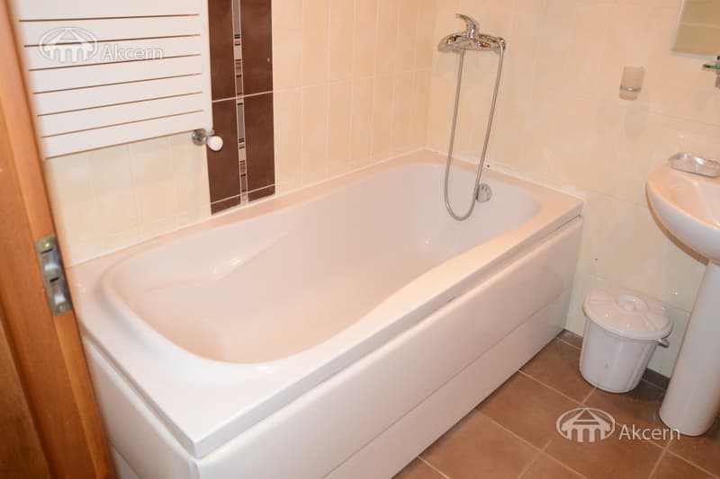 Квартира · 2 комн. · 75 м² · Кентрон