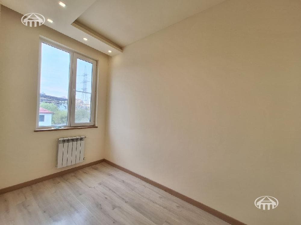 Apartment · 4 rooms · 102 m² · Davtashen